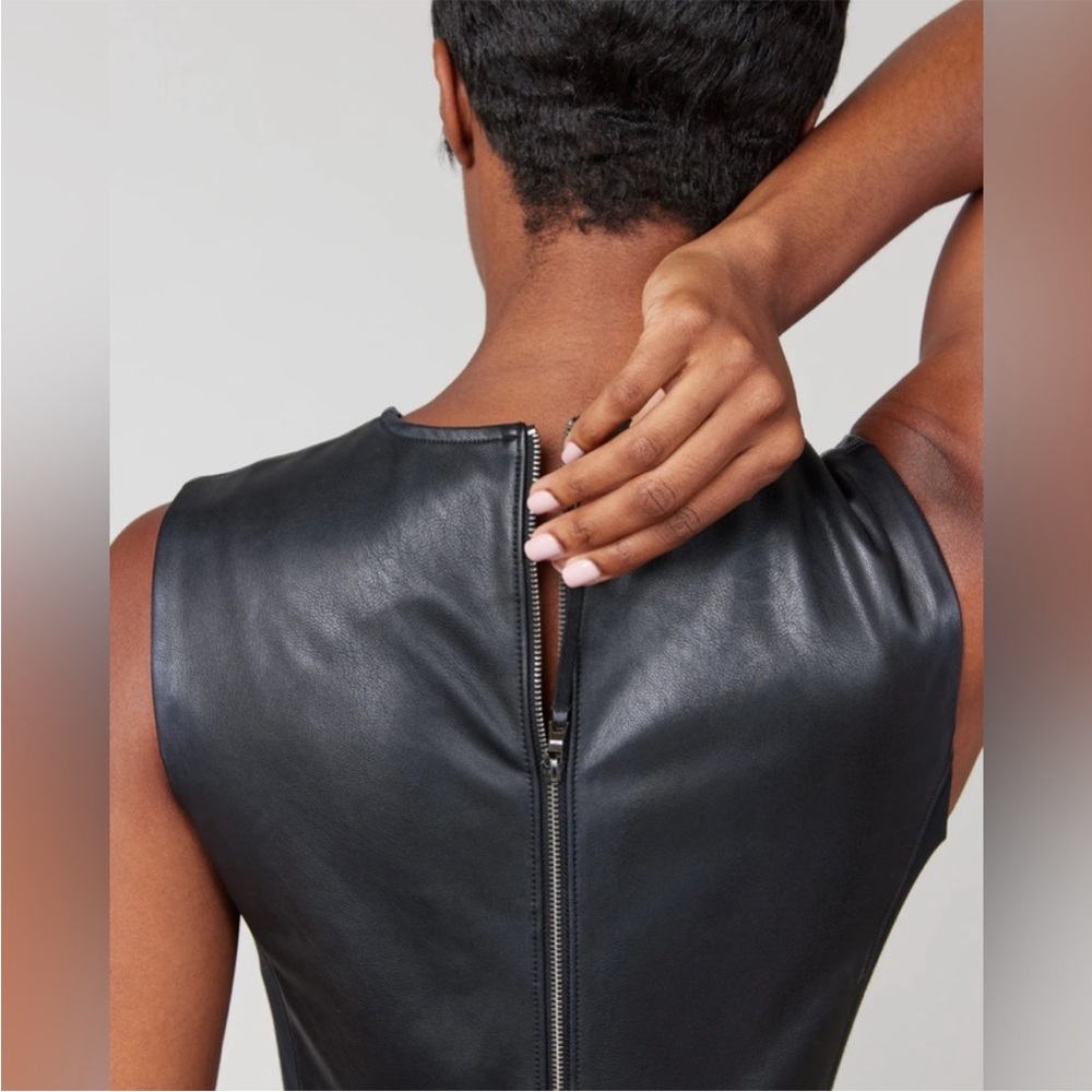 NWT Spanx faux Leather Combo Fitted Dress black medium - Picture 4 of 12